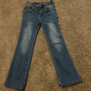 SHEIN Girls Raw Wash Flares Jeans